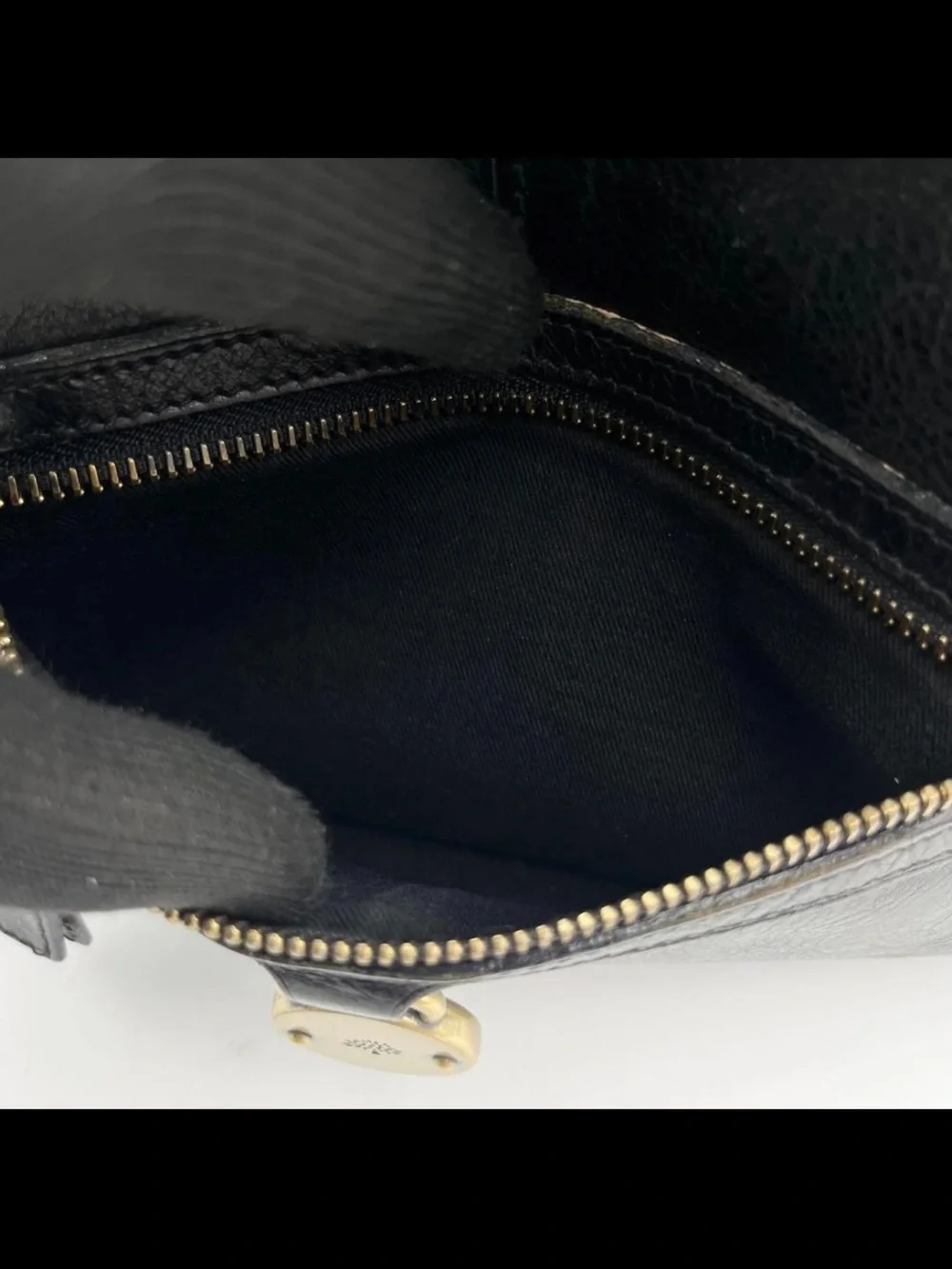 Mulberry Black Leather Shoulder Bag with Gold Hardware